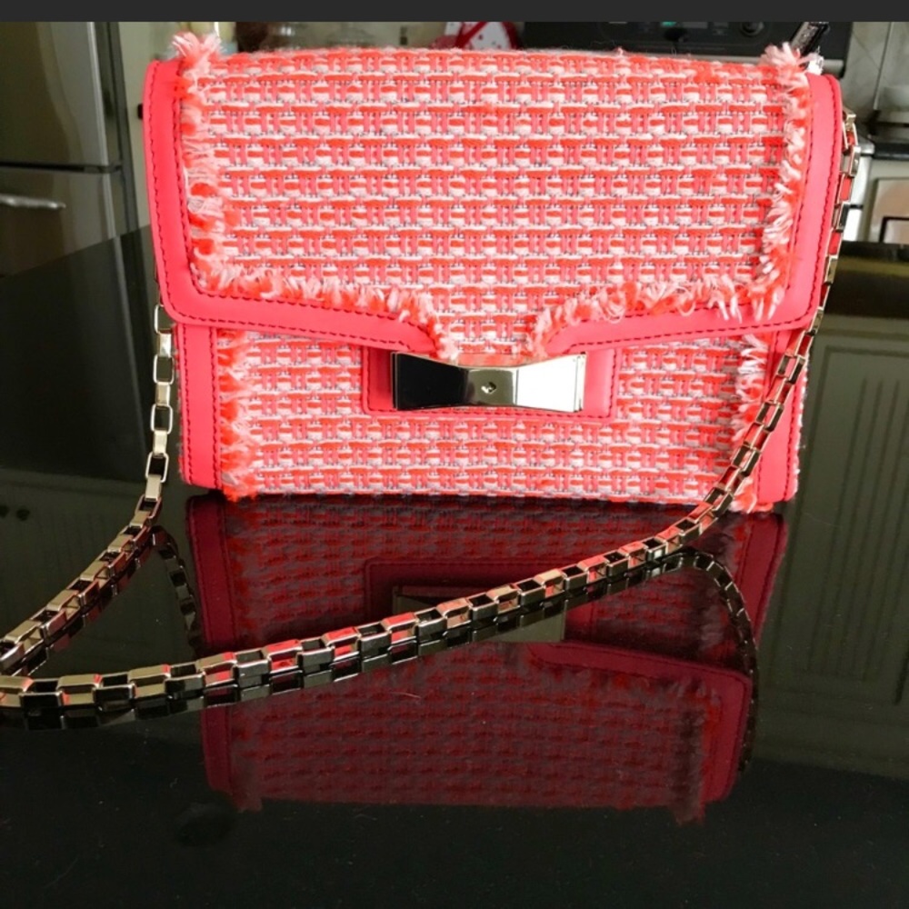 Super cute pink Kate spade unique pink bag